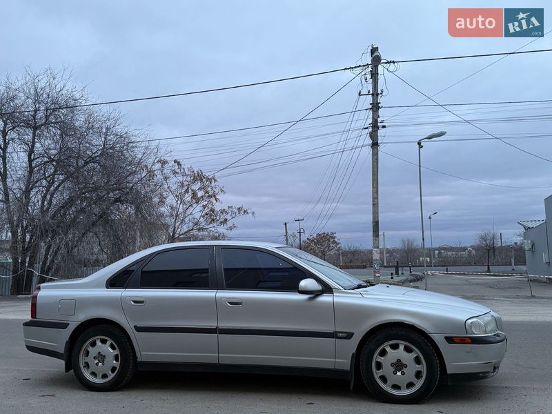 Седан Volvo S80 2001 в Днепре
