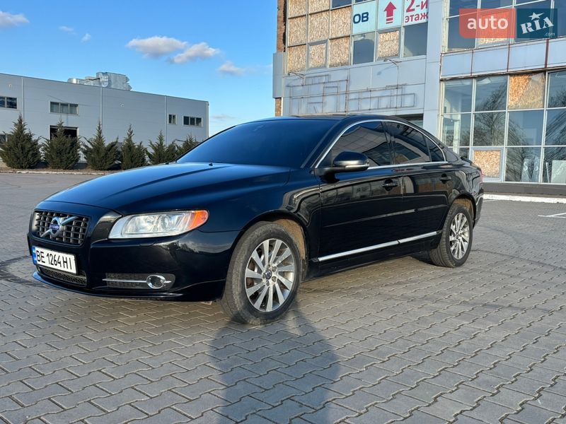 Седан Volvo S80 2012 в Николаеве