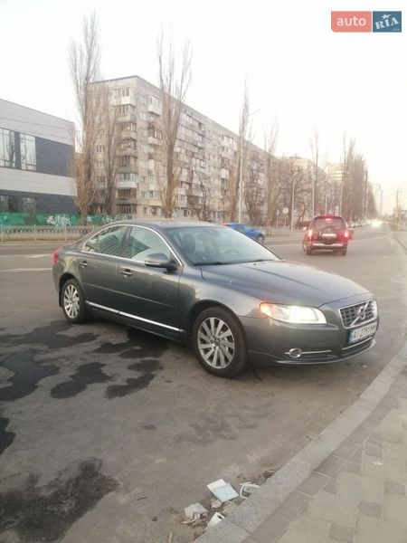 Седан Volvo S80 2012 в Киеве
