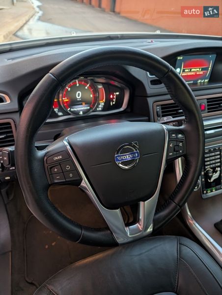 Седан Volvo S80 2016 в Тернополе