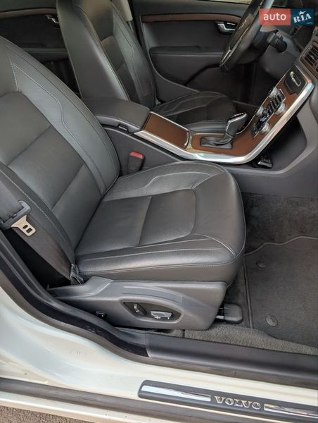 Седан Volvo S80 2016 в Тернополе