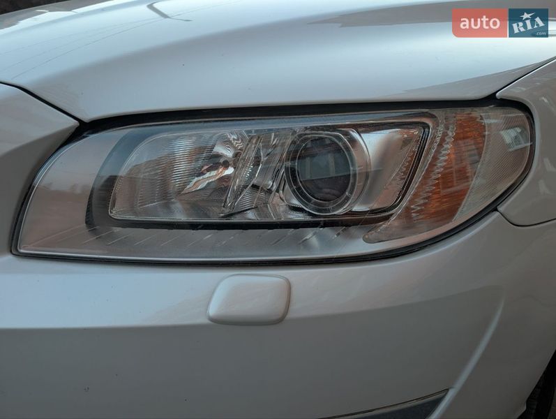 Седан Volvo S80 2016 в Тернополе