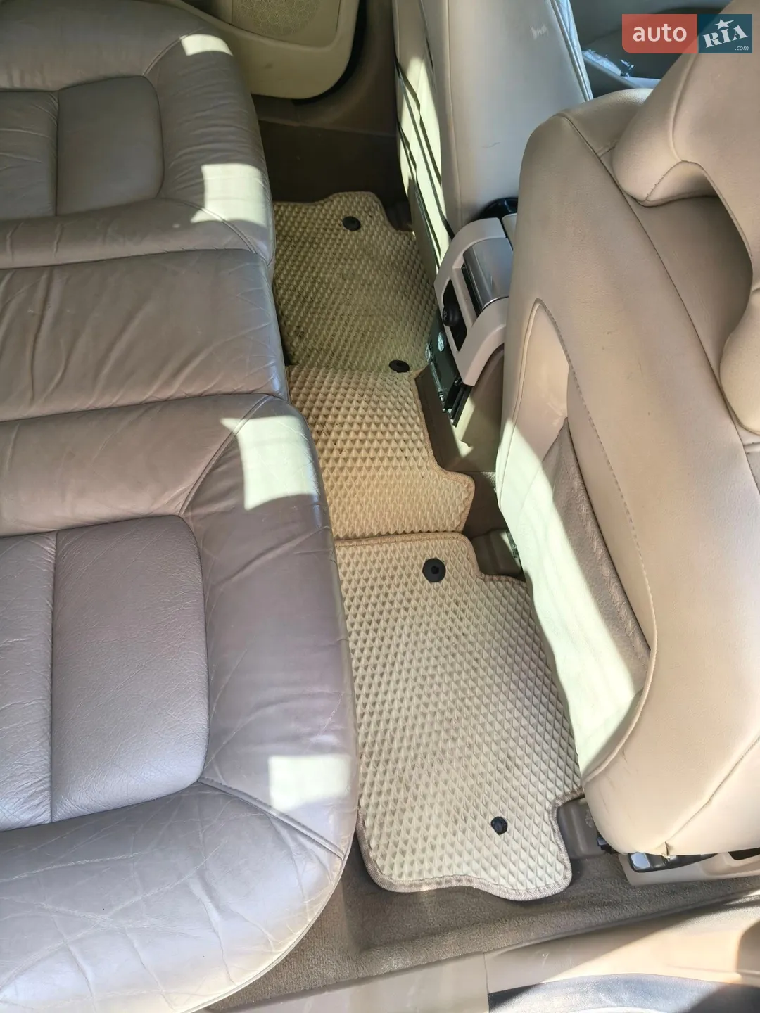 2010 Volvo S80 - мініатюра 14