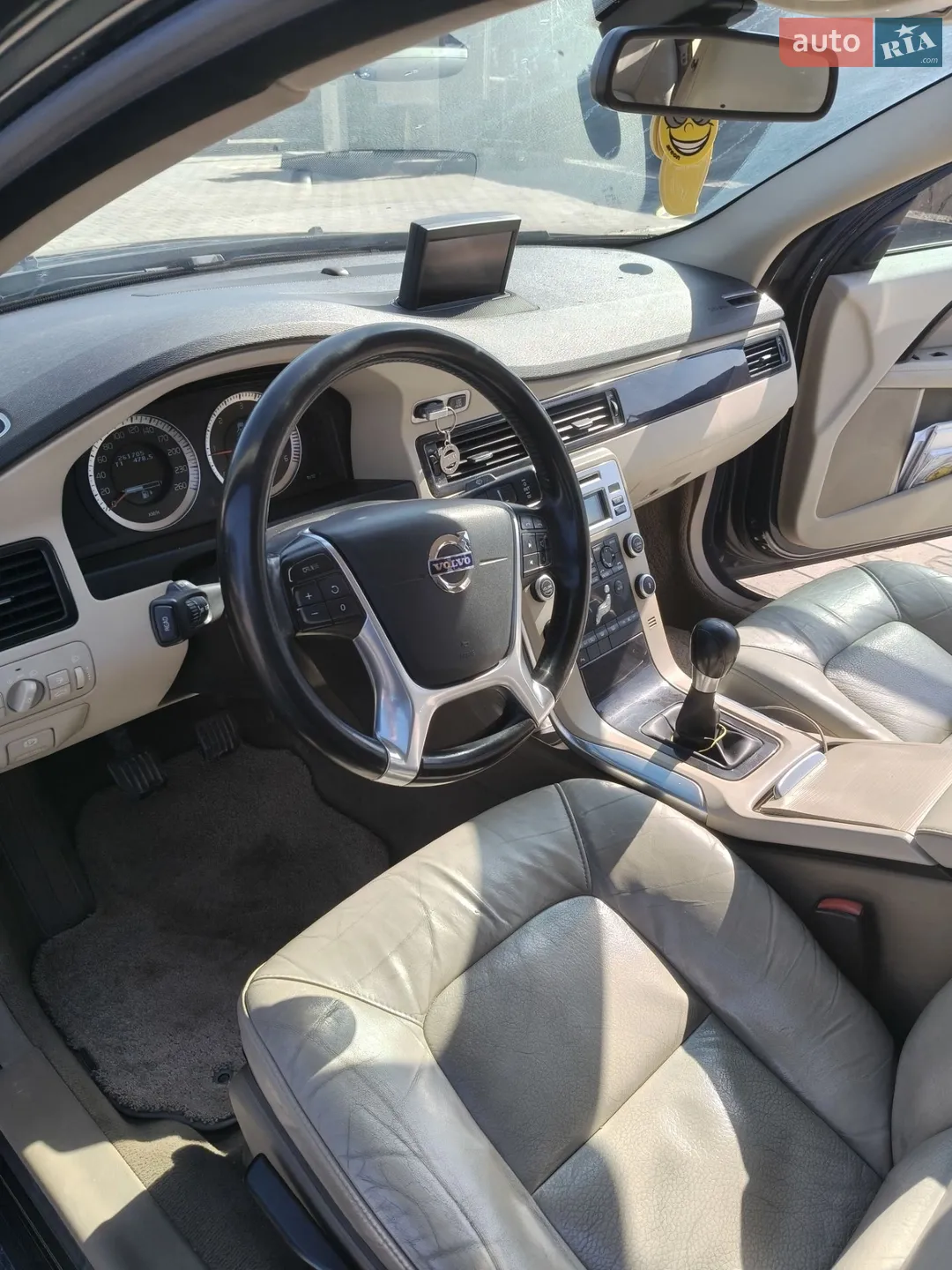 2010 Volvo S80 - фото 1