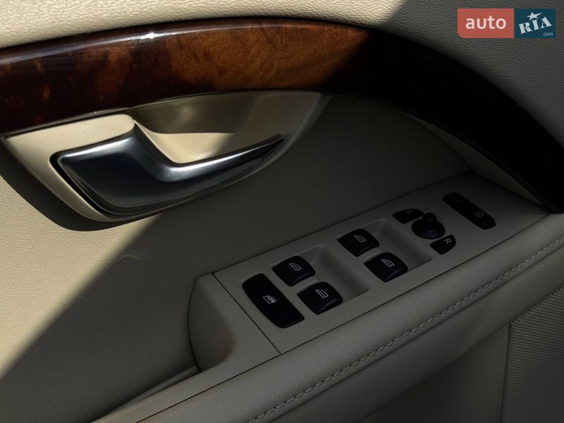 Седан Volvo S80 2012 в Рівному фото 26 Седан Volvo S80 2012 в Рівному
