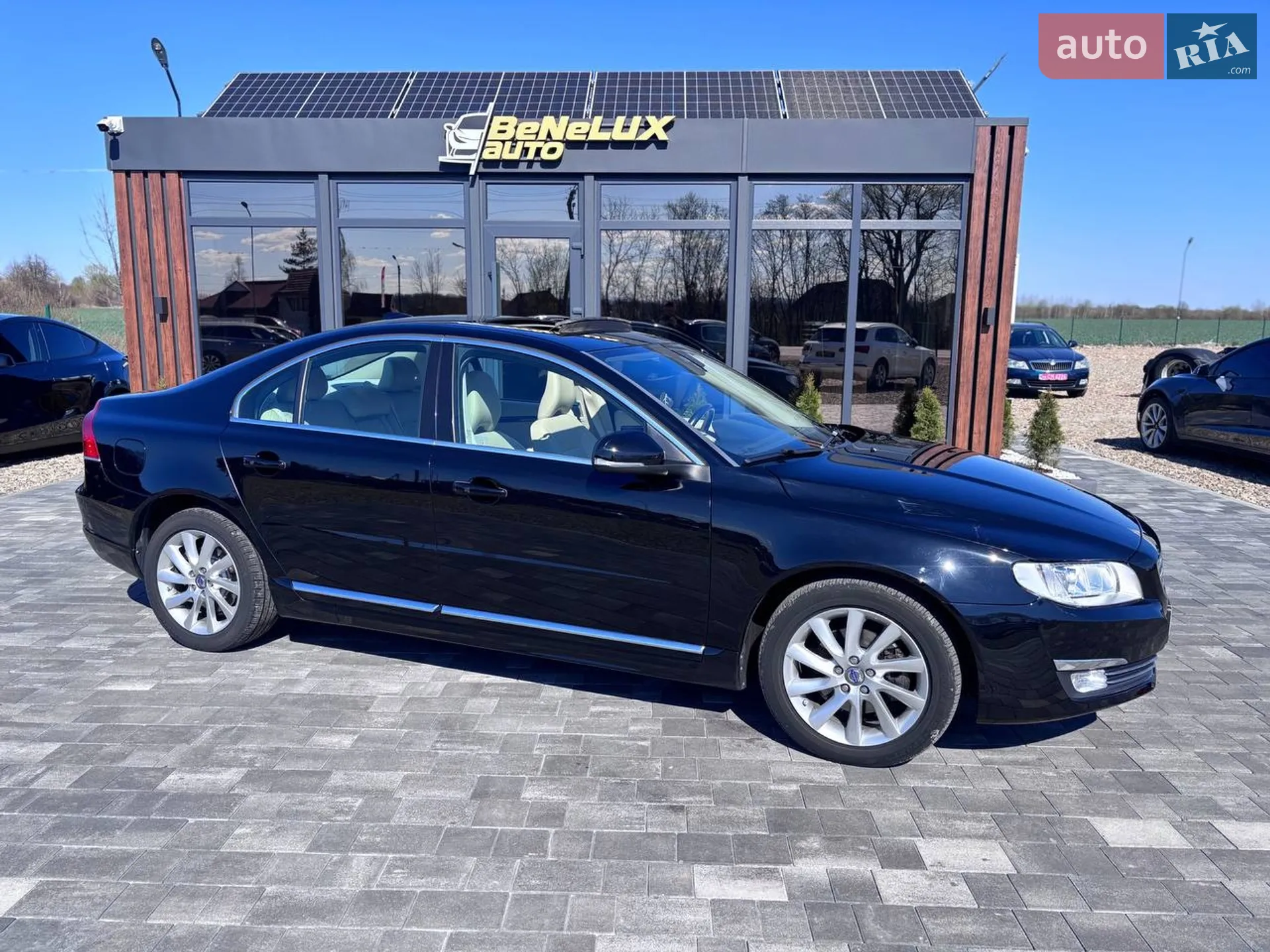 Volvo S80 2014 VIN YV140MAKXF1186345 фото оголошення 2 з 37