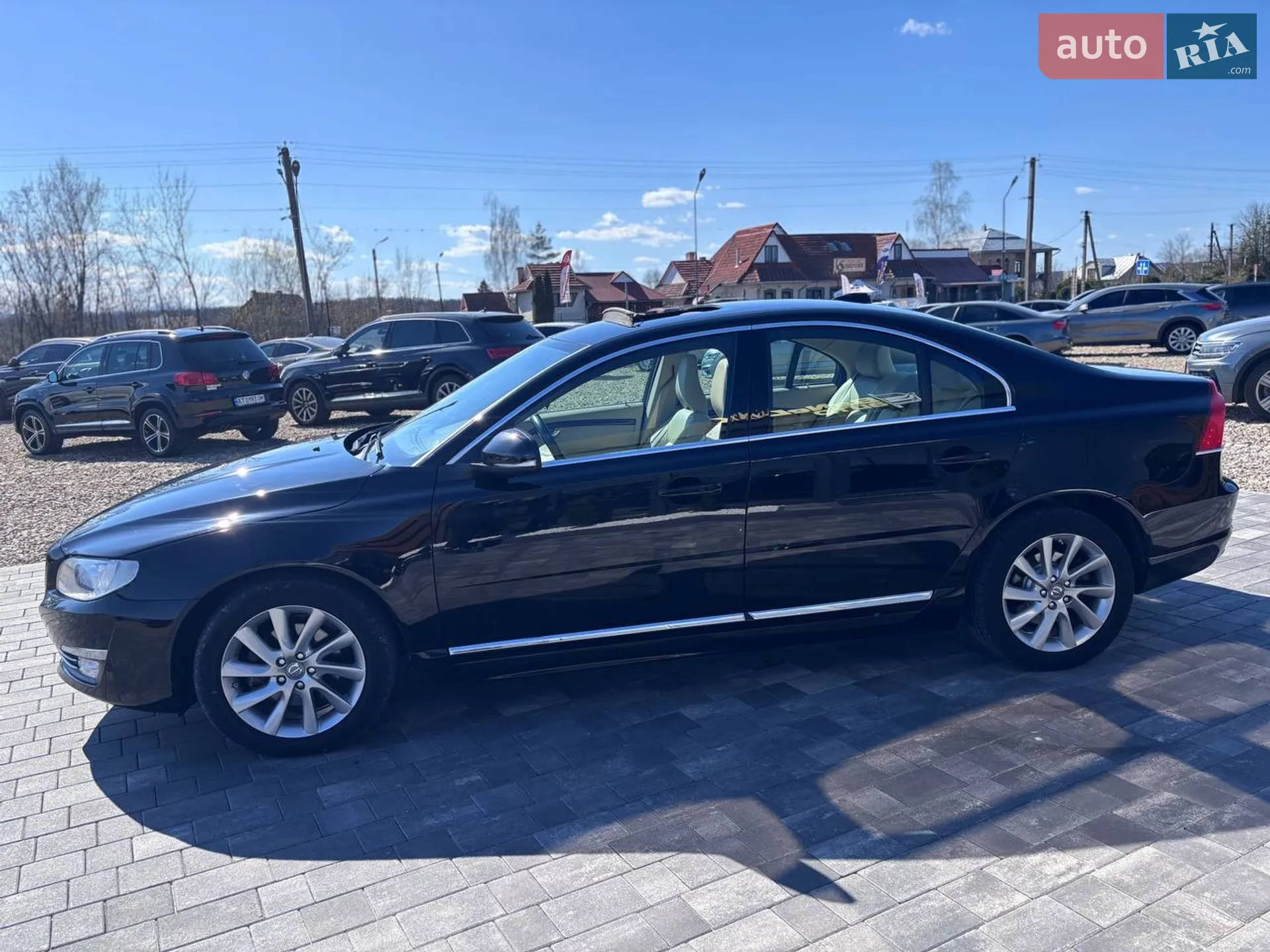 Volvo S80 2014 VIN YV140MAKXF1186345 фото оголошення 4 з 37