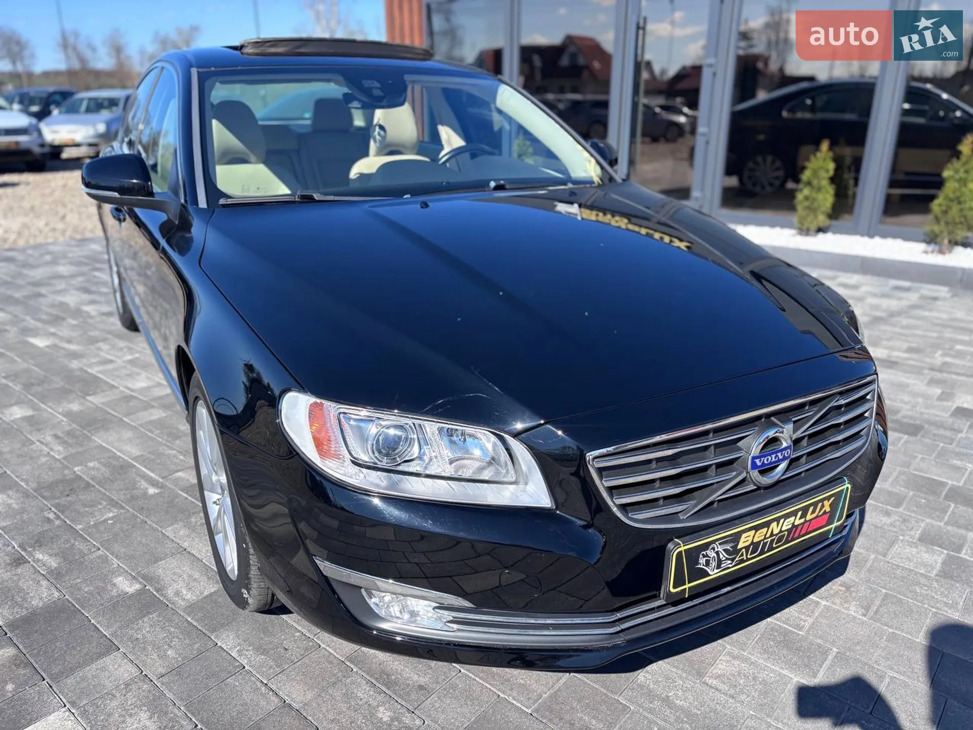 Volvo S80 2014 VIN YV140MAKXF1186345 фото оголошення 9 з 37