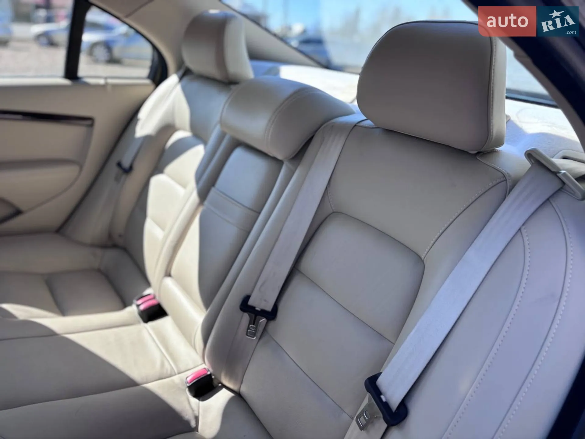 Volvo S80 2014 VIN YV140MAKXF1186345 фото оголошення 20 з 37