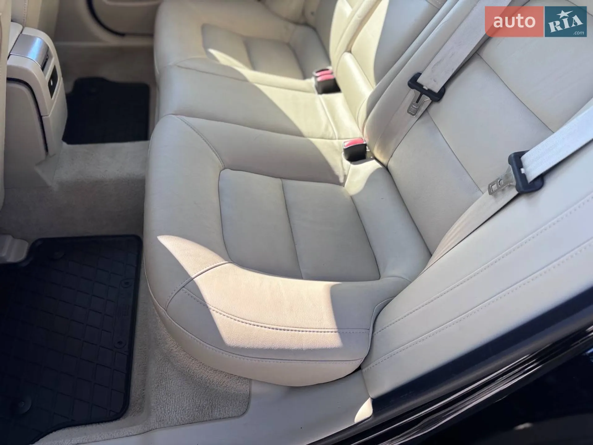 Volvo S80 2014 VIN YV140MAKXF1186345 фото оголошення 21 з 37