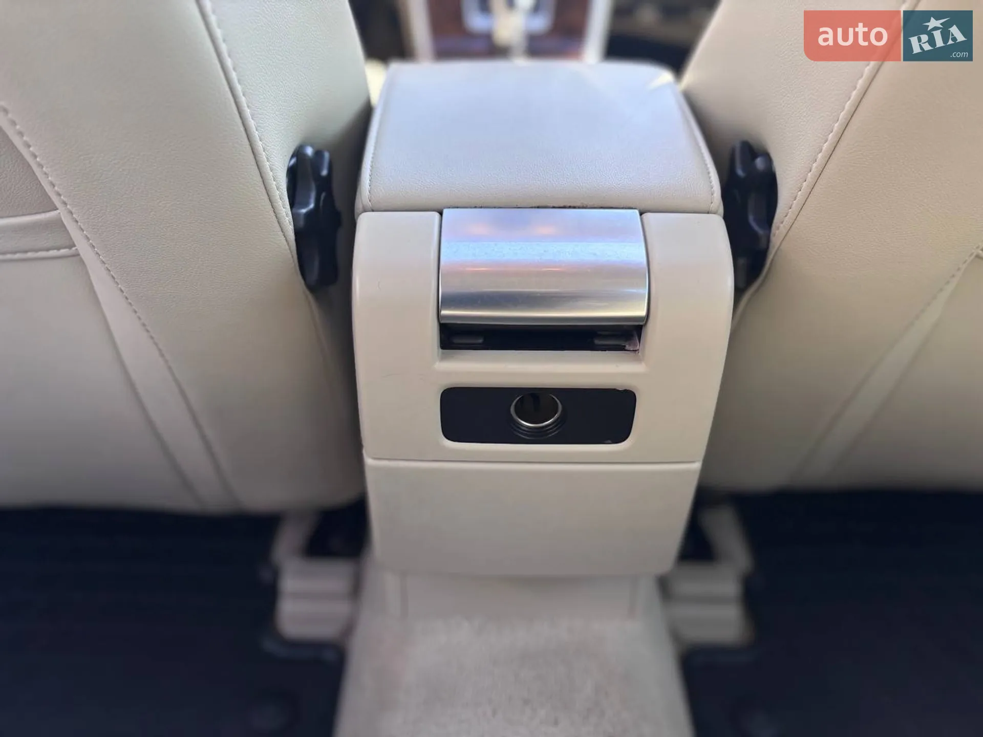 Volvo S80 2014 VIN YV140MAKXF1186345 фото оголошення 26 з 37