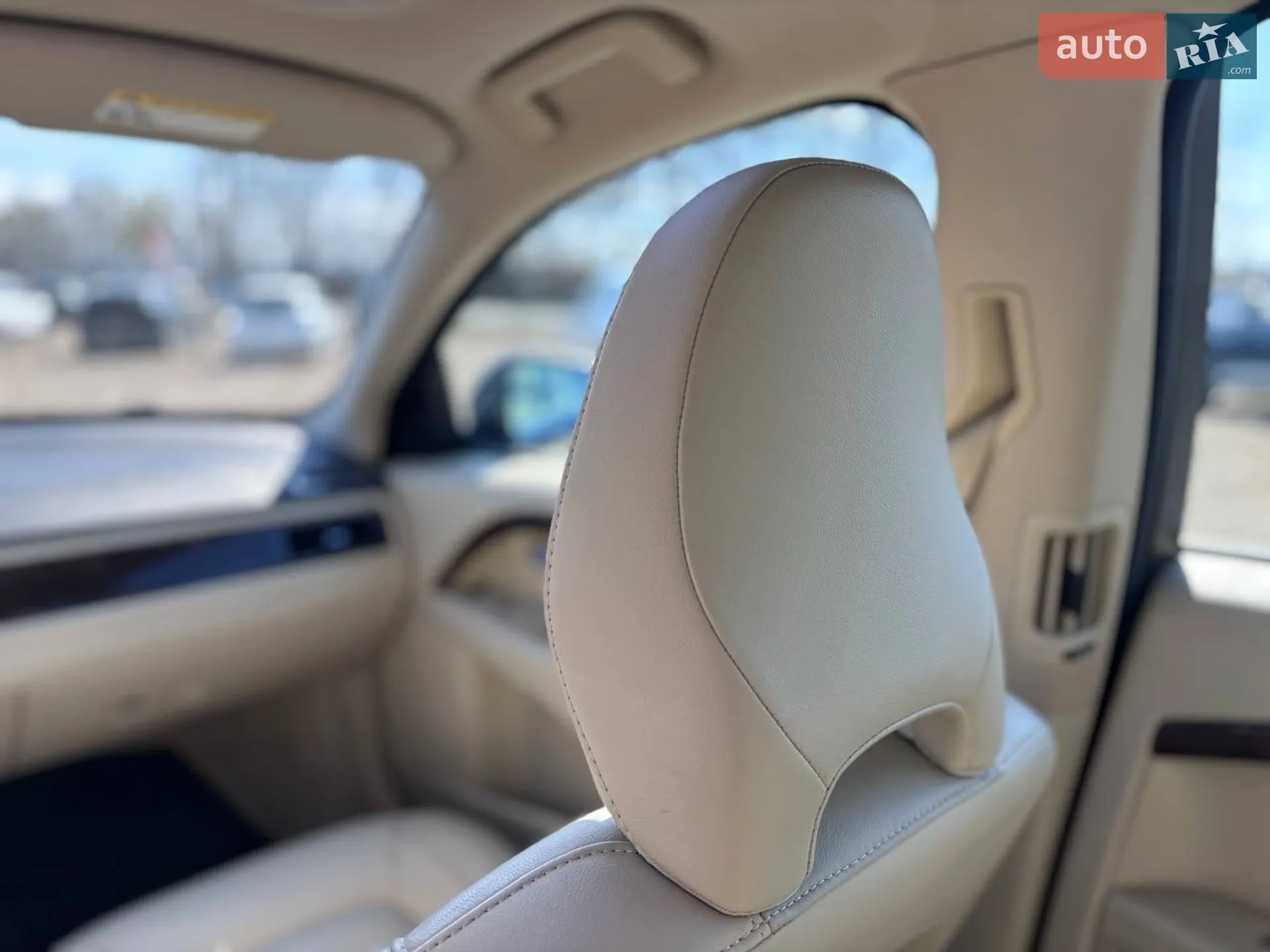 Volvo S80 2014 VIN YV140MAKXF1186345 фото оголошення 27 з 37
