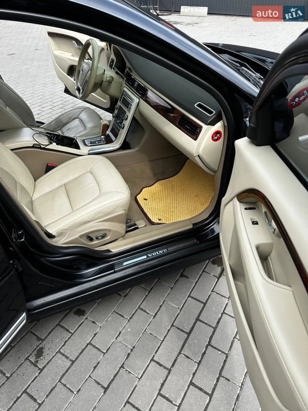 2010 Volvo S80 - мініатюра 16