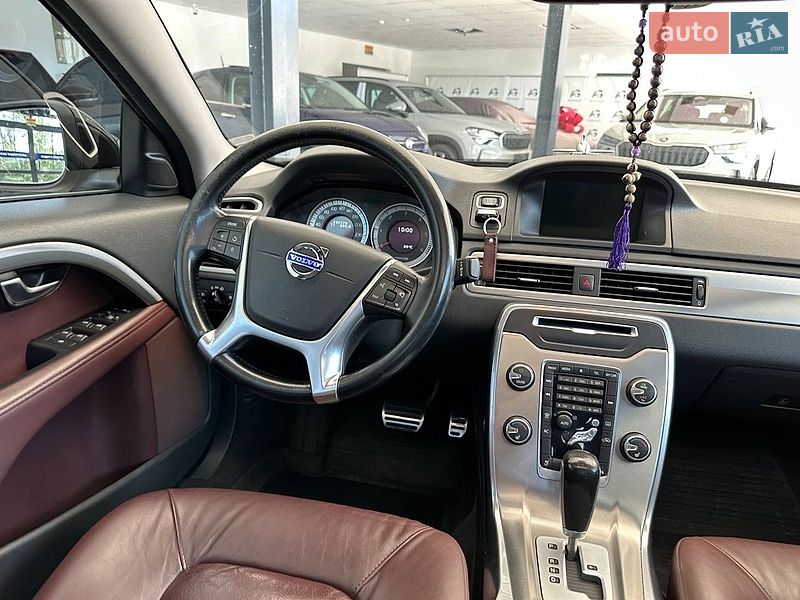 Седан Volvo S80 2012 в Виннице