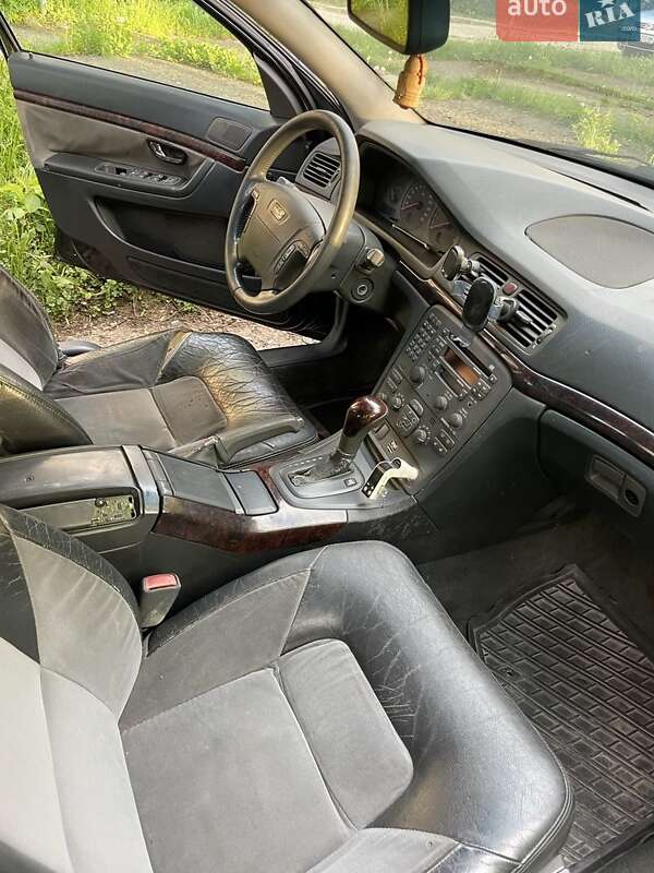 Volvo S80 2001