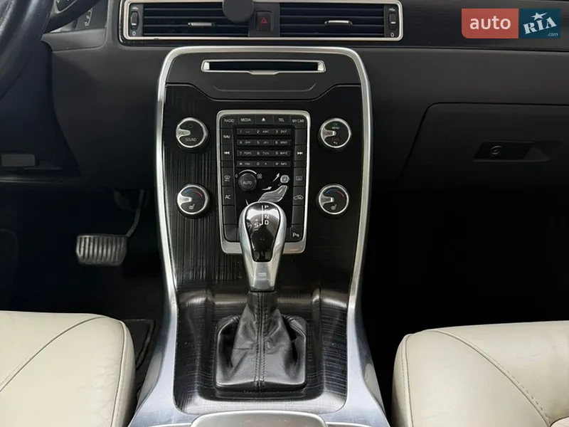 Volvo S80 2014 VIN YV1AS8250E1182693 фото оголошення 14 з 65