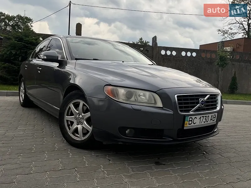 Volvo S80