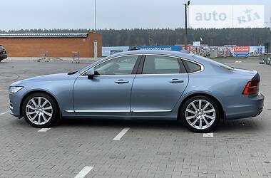 Седан Volvo S90 2017 в Киеве