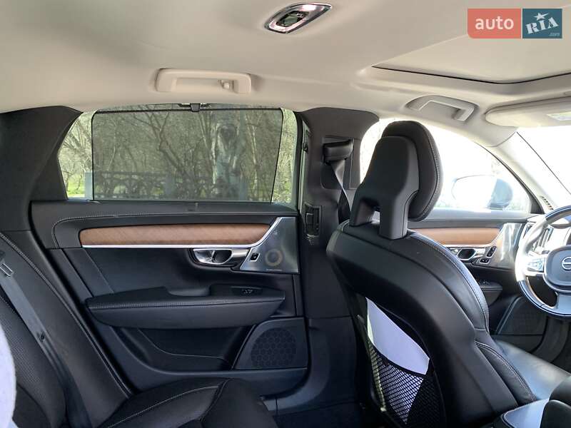 Седан Volvo S90 2016 в Николаеве фото 31 Седан Volvo S90 2016 в Николаеве