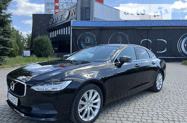 Седан Volvo S90 2018 в 