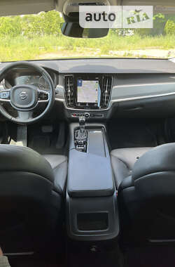 Седан Volvo S90 2018 в 