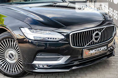 Седан Volvo S90 2019 в 