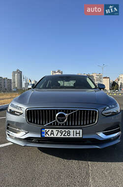 Седан Volvo S90 2016 в Киеве