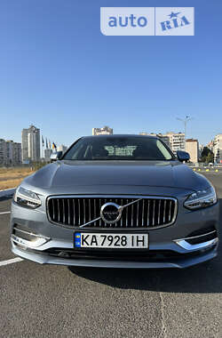 Седан Volvo S90 2016 в Киеве