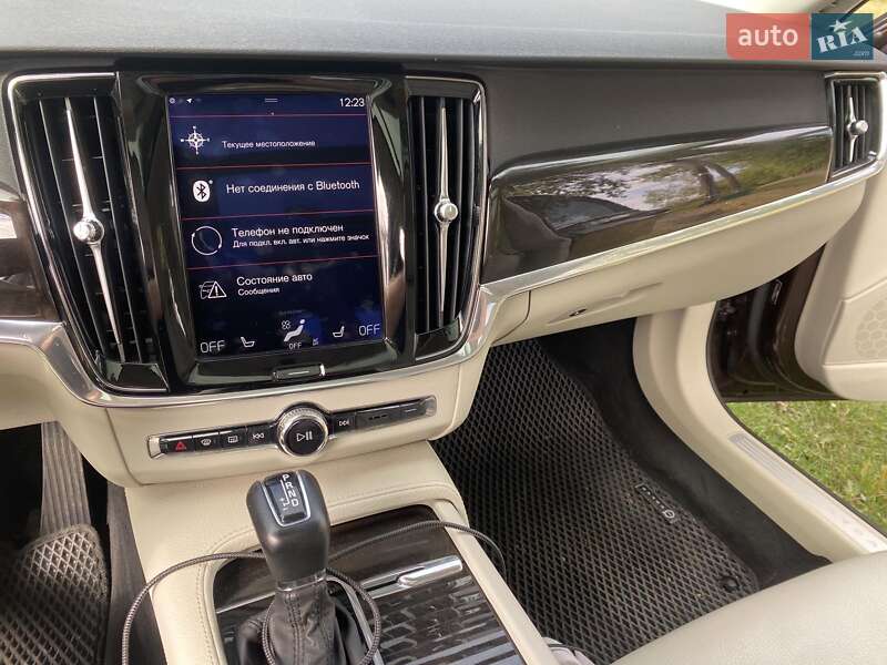 Седан Volvo S90 2017 в Києві
