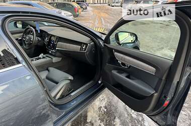 Седан Volvo S90 2020 в 
