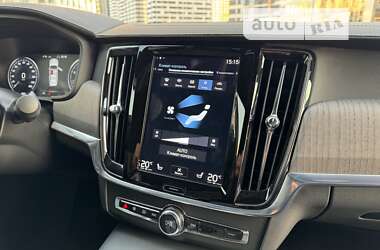 Седан Volvo S90 2020 в 