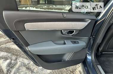 Седан Volvo S90 2020 в 