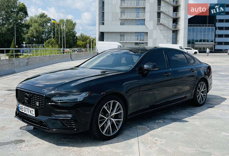 Седан Volvo S90 2017 в Киеве