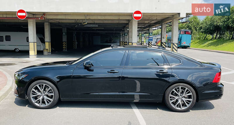 Седан Volvo S90 2017 в Киеве