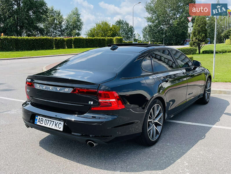 Седан Volvo S90 2017 в Киеве