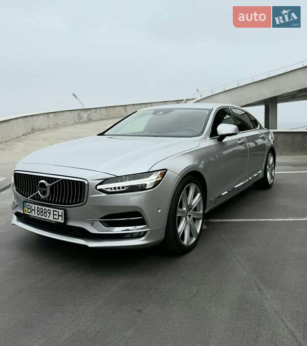 Volvo S90 2017