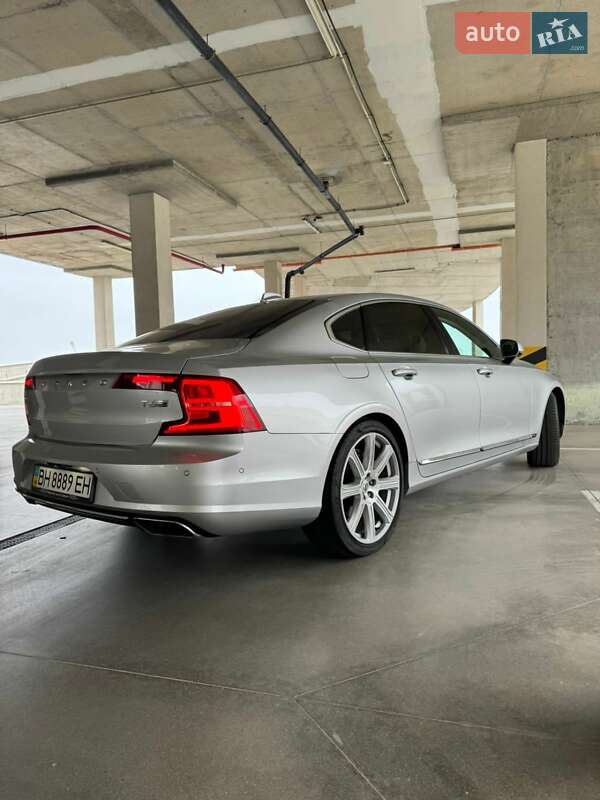 Седан Volvo S90 2017 в Одессе