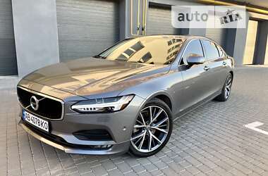 Седан Volvo S90 2017 в Киеве