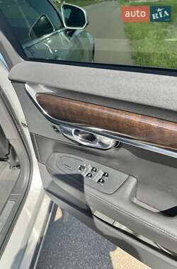 Седан Volvo S90 2017 в Смеле