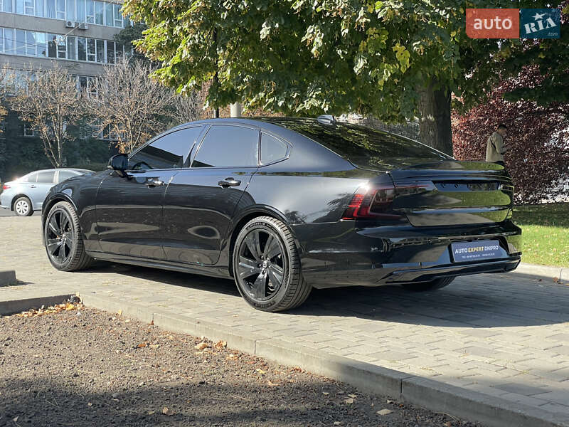 Седан Volvo S90 2020 в Днепре