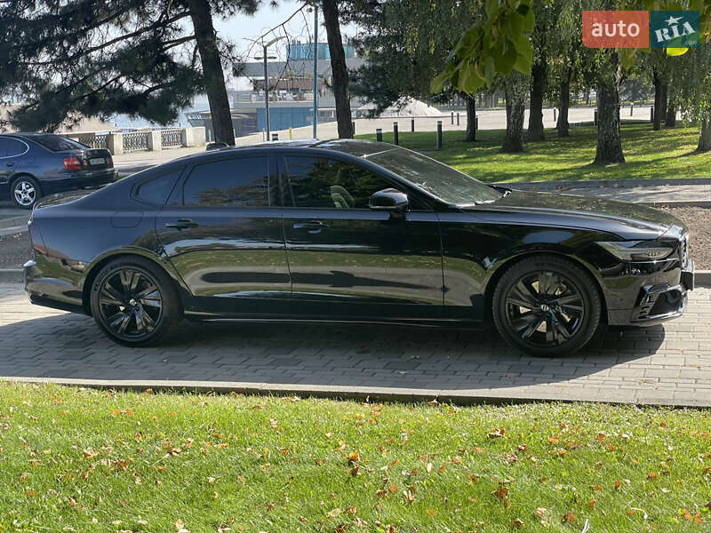 Седан Volvo S90 2020 в Днепре