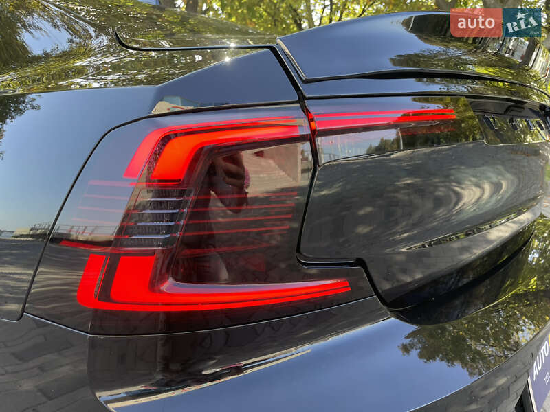 Седан Volvo S90 2020 в Днепре