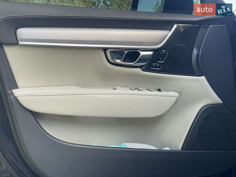 Седан Volvo S90 2020 в Днепре