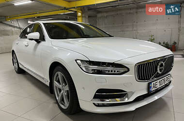 Седан Volvo S90 2016 в Днепре