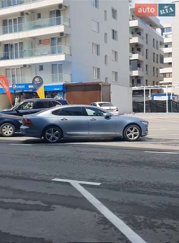 Седан Volvo S90 2018 в Измаиле
