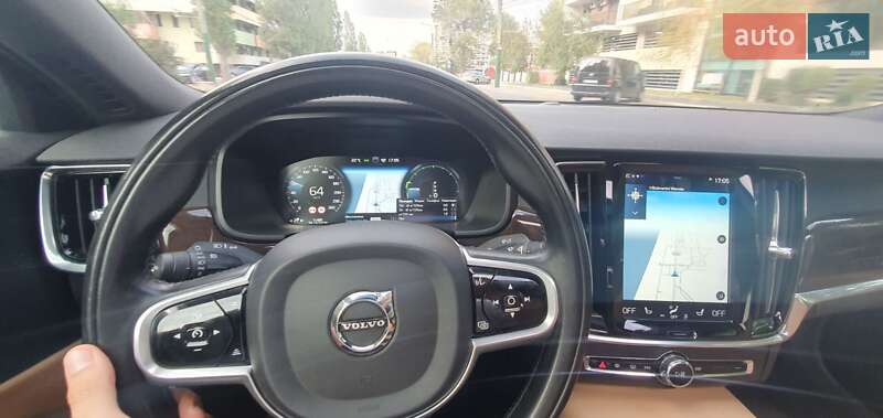 Седан Volvo S90 2018 в Измаиле