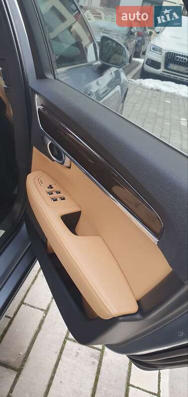 Седан Volvo S90 2018 в Измаиле