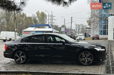 Седан Volvo S90 2019 в Днепре