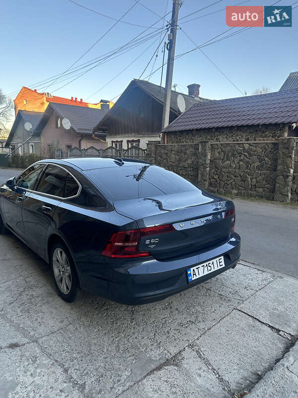 Седан Volvo S90 2017 в Івано-Франківську