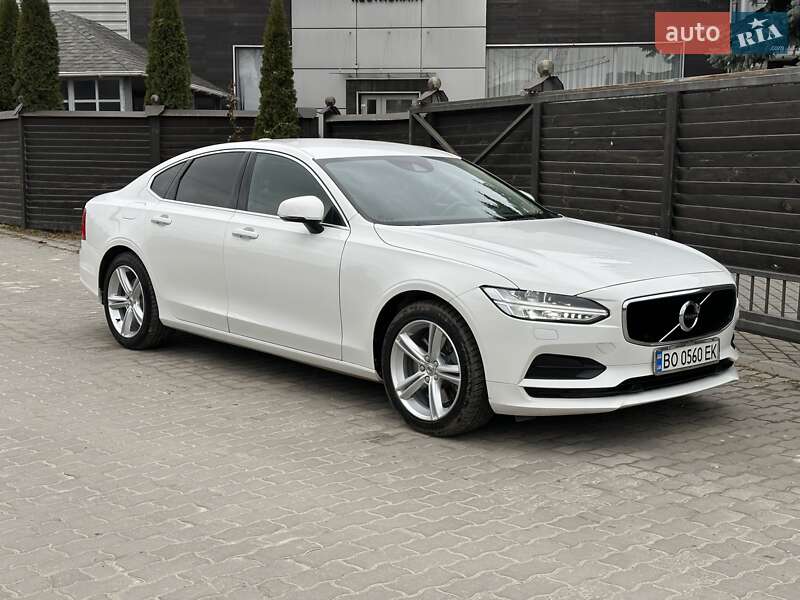 Седан Volvo S90 2017 в 